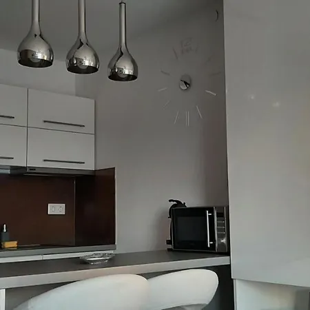 Apartment Csanad Apartman *